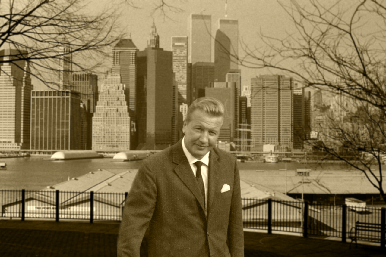 Historisches Porträt von Dr. Albrecht J. Fischer vor der New Yorker Skyline